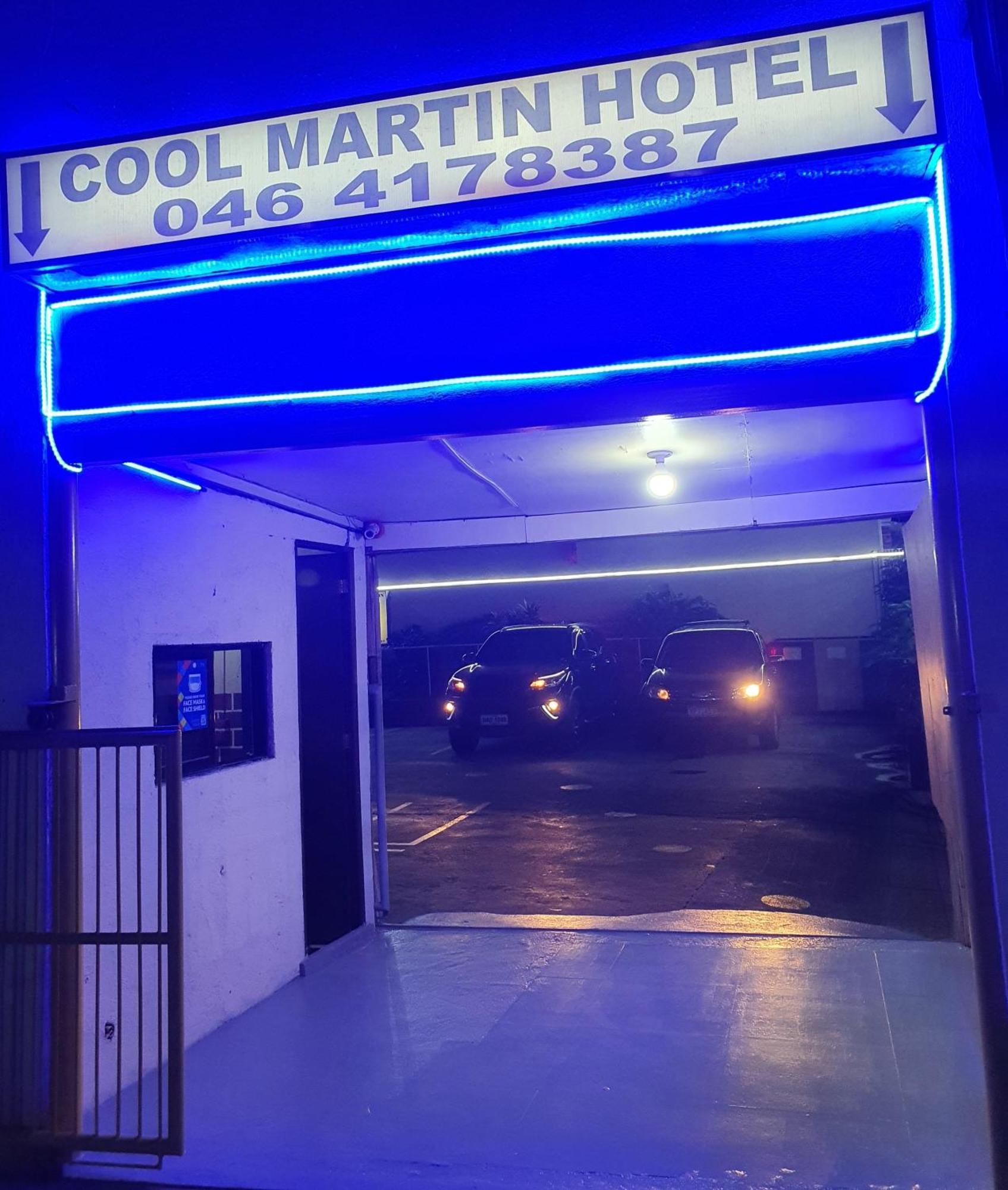 Cool Martin Family Hotel And Resort Bacoor Екстериор снимка
